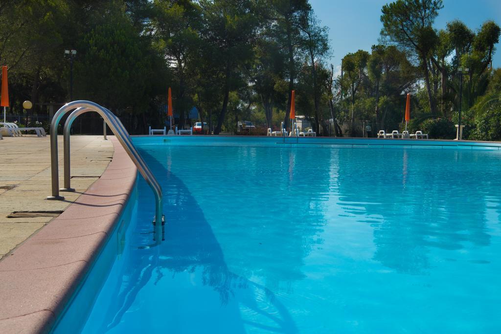 ואדה Toscana Bella Camping Village מראה חיצוני תמונה